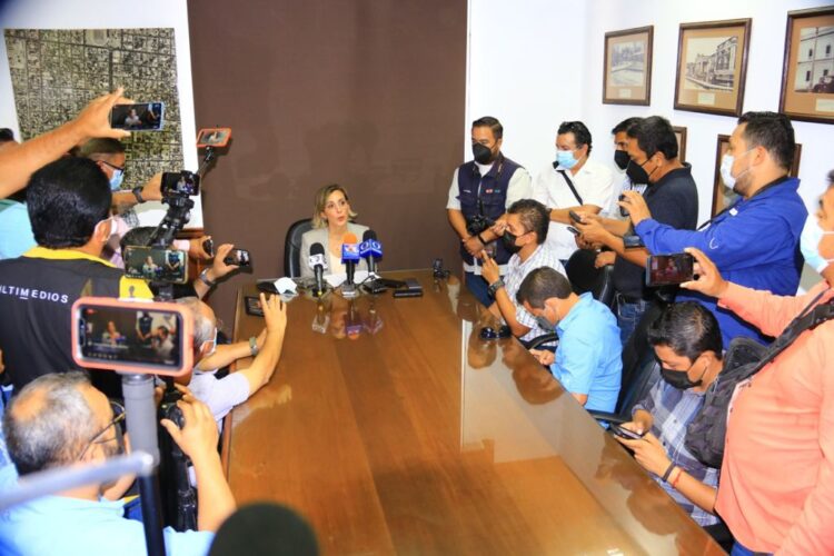 Designa Pilar Gómez equipo para entrega-recepción en Victoria