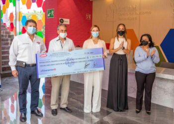 Apoyan empresarios de la construcción programa del DIF Tamaulipas