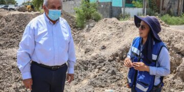 Supervisa Sanmiguel rehabilitación de calle en Valles de Anáhuac