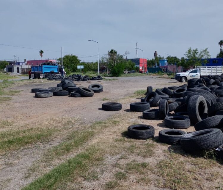 Exhorta Ayuntamiento a no tirar llantas en Col. Mirador de Nuevo Laredo