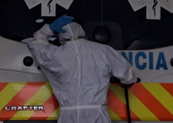 ‘No se cuidan, les vale gorro el covid y llegan a hospitales a exigir una cama’: Manuel de la O