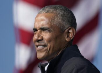 Obama organiza gran pachanga por sus 60 años, pero le aguan la fiesta