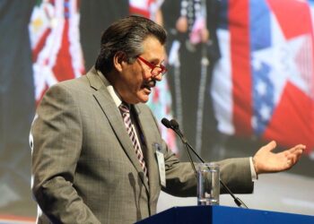 El Alcalde de Laredo, Texas, firma Declaración de Desastre Local