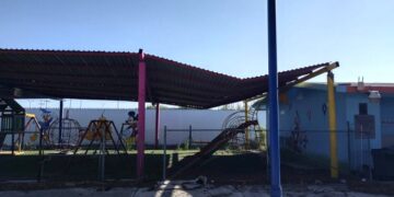 Atiende Ayuntamiento  21 escuelas  con techumbres afectadas en Nuevo Laredo