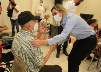 Dona Municipio más de 400 aparatos funcionales