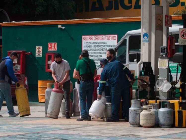Entran en vigor nuevos precios de gas butano en México