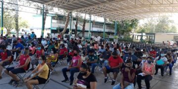 Jóvenes victorenses superan su propio récord en vacunarse