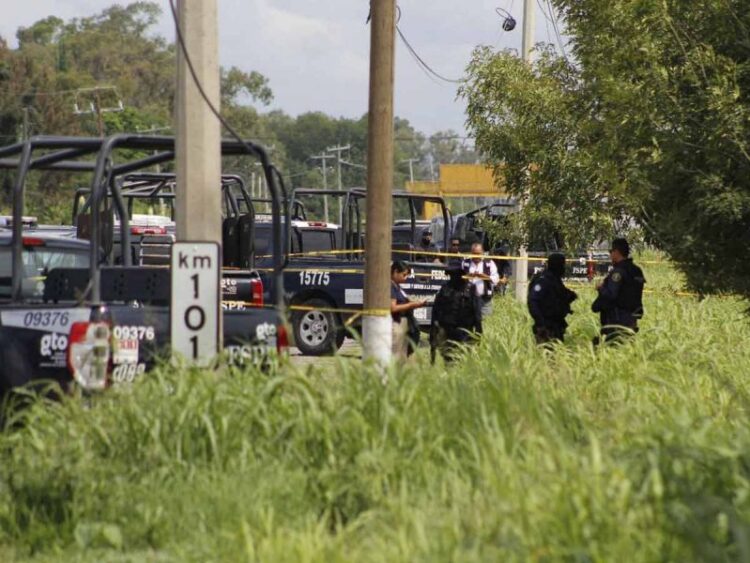 Comando ejecuta a ocho personas en Irapuato, Guanajuato