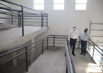 Facilitará rampa acceso de  discapacitados a Edificio Anexo