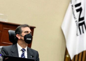 Pedirá INE recursos para revocación de mandato y consultas