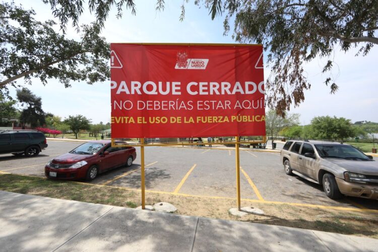 Cierran por semáforo rojo en Covid parques  y plazas ‘Pies Mojados’ en Nuevo Laredo