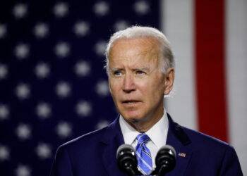 Biden: Si no van ayudar contra el Covid dejen el camino libre.