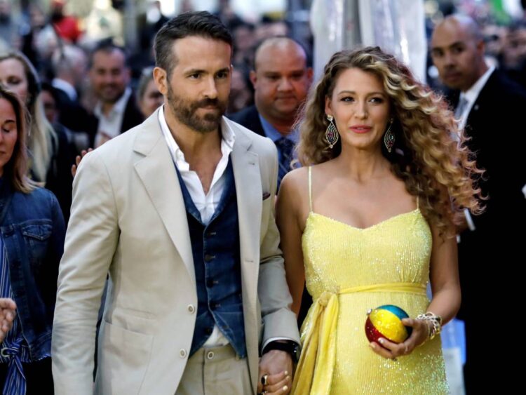 La pareja de Ryan Reynolds y Blake Lively donan 10 mil dólares para ayudar a Haití