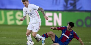 Levante le planta juego al R. Madrid y empatan 3-3