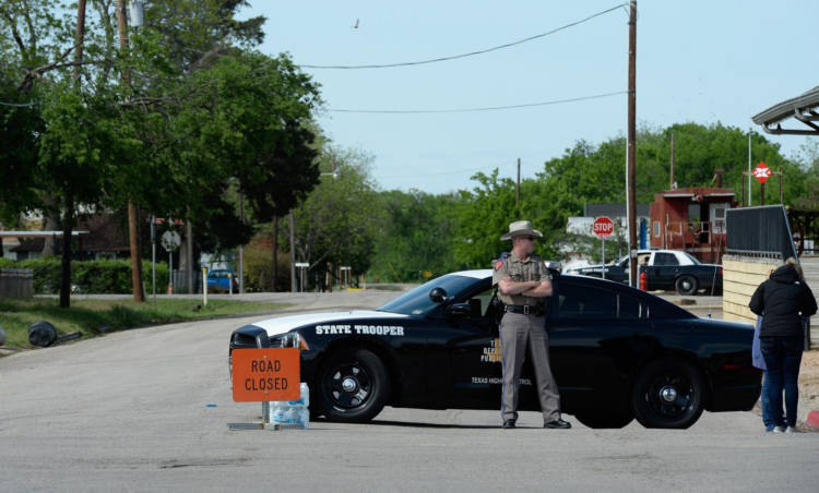 Bloquea magistrada orden que permitía a policía estatal detener transporte con migrantes