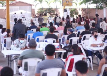 Responden a vacunación contra el Covid-19 más de 300 mil jóvenes en Tamaulipas