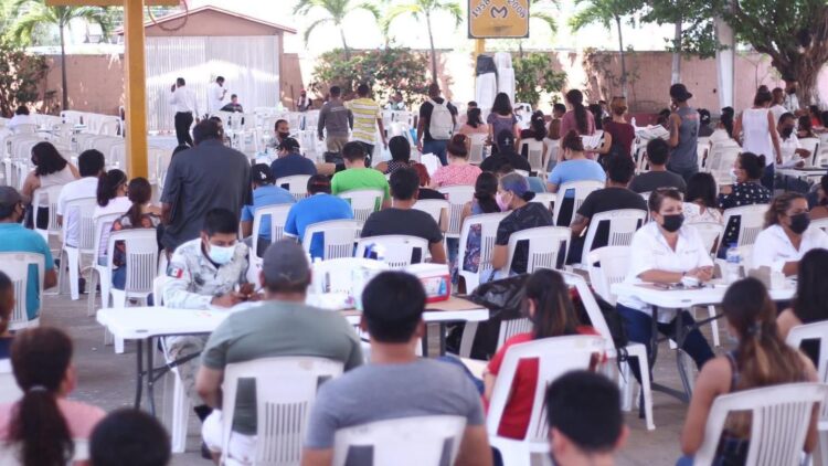 Responden a vacunación contra el Covid-19 más de 300 mil jóvenes en Tamaulipas