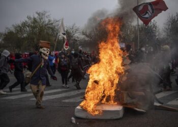 Disturbios en Chile al conmemorar 48 años del golpe contra Salvador Allende