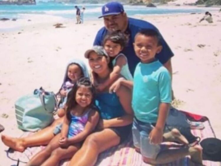 Pareja muere por covid y deja cinco hijos huérfanos; nunca se vacunaron