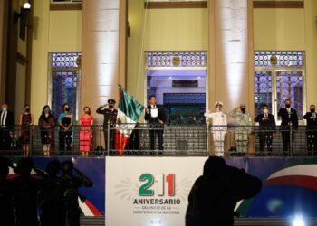Preside Francisco García Fiestas Patrias sin público en Cd. Victoria, Tamaulipas