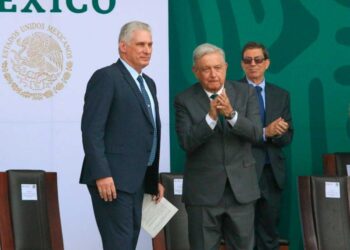 Ojalá Biden ponga fin a agravios contra Cuba: López Obrador