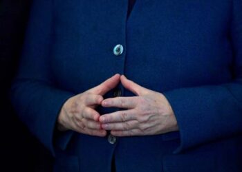 El ‘rombo’ de Merkel, gesto que se volvió icónico en todo el mundo