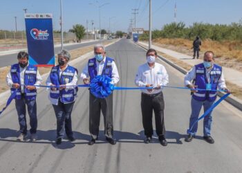 Entrega alcalde pavimentaciones en Rivera del Bravo y Los Encinos, Nuevo Laredo