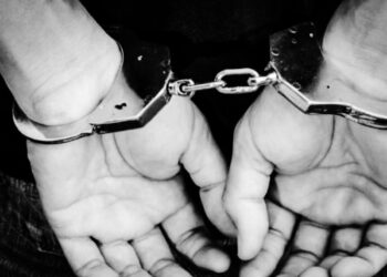 Oficiales de CBP de Laredo arrestan a fugitivo buscado por agresión sexual a un niño