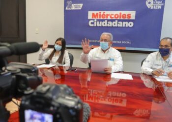 Entregan Sanmiguel y ‘Miércoles Ciudadano’ más sillas de ruedas