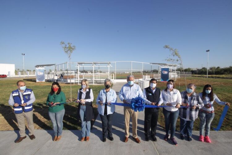 Entrega alcalde Sanmiguel campo de béisbol a colonia El Progreso
