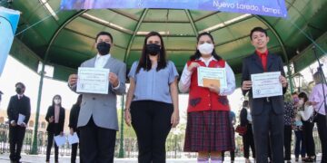 Gana jovencita concurso  municipal de oratoria en Nuevo Laredo