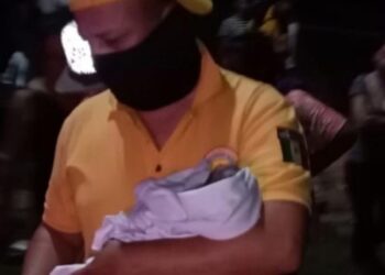 Rescatan a bebé recién nacido en predio baldío al sur de Sinaloa