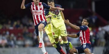 América y Chivas brindan espectáculo con empate 0-0