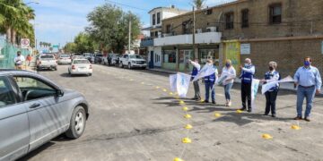 Da Sanmiguel banderazo a  reapertura de calle América de Nuevo Laredo