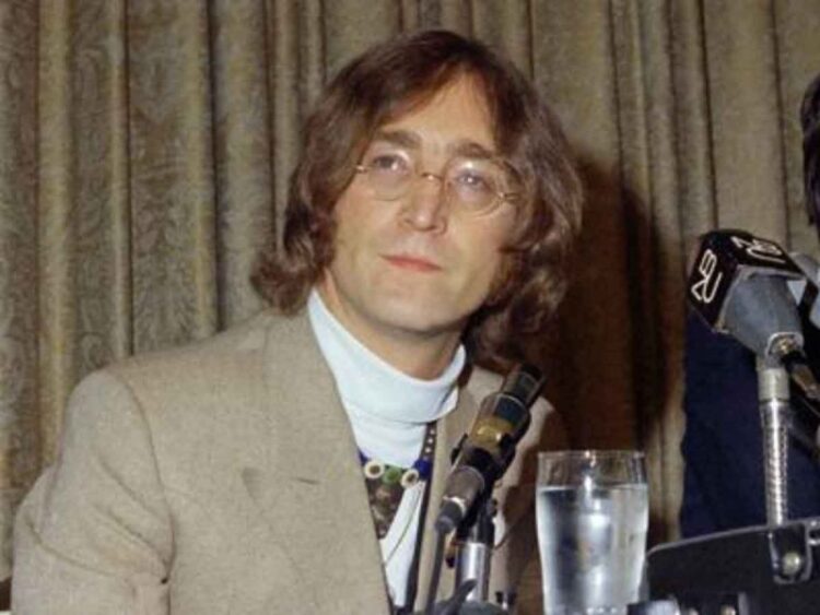 Subastan grabación con una canción inédita de John Lennon en Copenhague