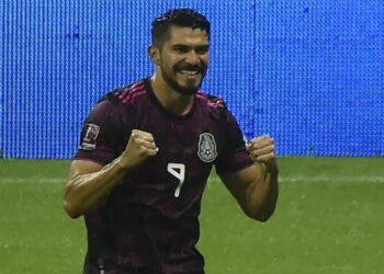 Henry Martín sale al rescate del Tri ante Jamaica