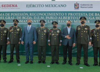 General Alberto Lechuga asume Comandancia de la IV Región Militar