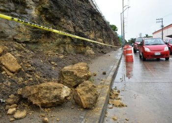 De nuevo derrumbe en el cerro de Andonegui de Tampico