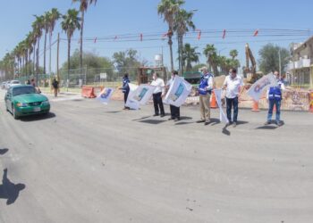 Reabren la calle González afectada por socavón en Nuevo Laredo