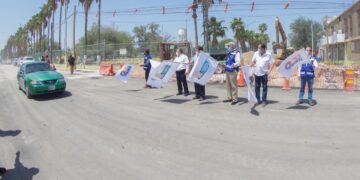 Reabren la calle González afectada por socavón en Nuevo Laredo