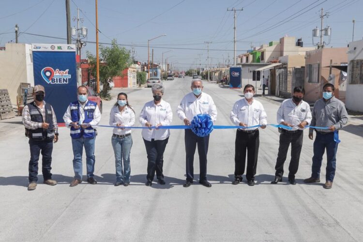 Entrega alcalde repavimentación en el sector Villas de San Miguel