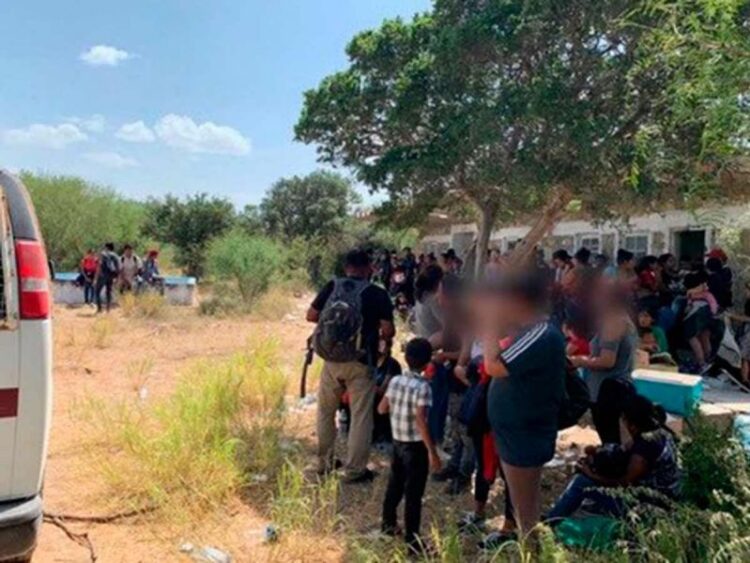 Rescatados 750 migrantes sometidos por crimen organizado en México