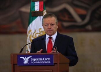 Corte dará licencias de paternidad de 3 meses; “ayudará a terminar con la discriminación”