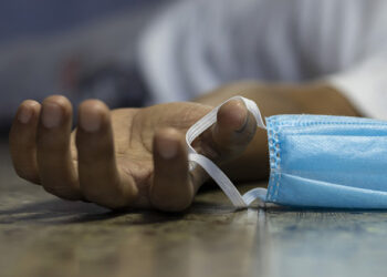 México supera las 265 mil muertes por covid; se reportan 15 mil 876 contagios más