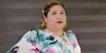 Denuncian trabajadores a Directora de la Normal de Educadoras