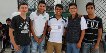 Pagará Gobierno Federal más de 89 mdp en Becas