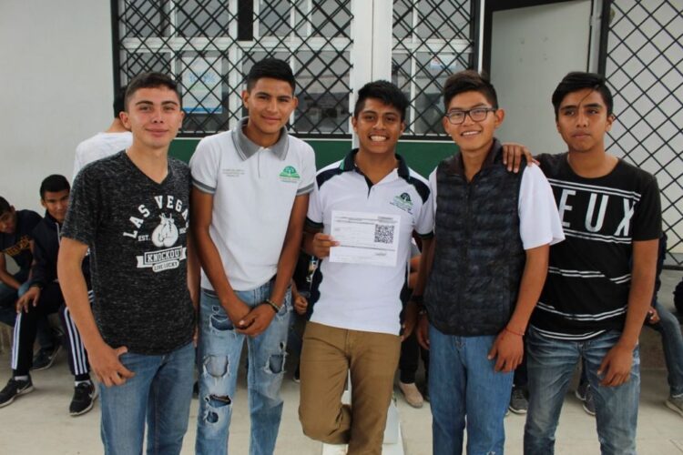 Pagará Gobierno Federal más de 89 mdp en Becas