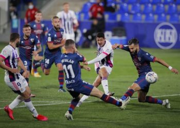 SD Huesca vuelve al triunfo funciona estrategia de Nacho Ambriz