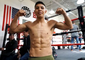 Jaime Munguía defiende su título mediano el 13 de noviembre.