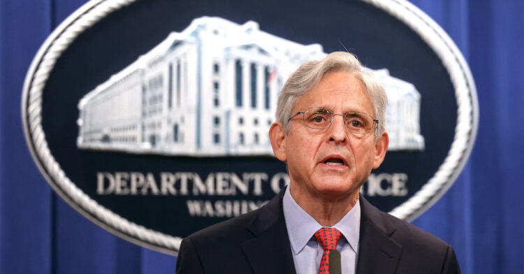 Advierte procurador Garland que protegerán derechos a servicios de salud reproductiva en  Texas.